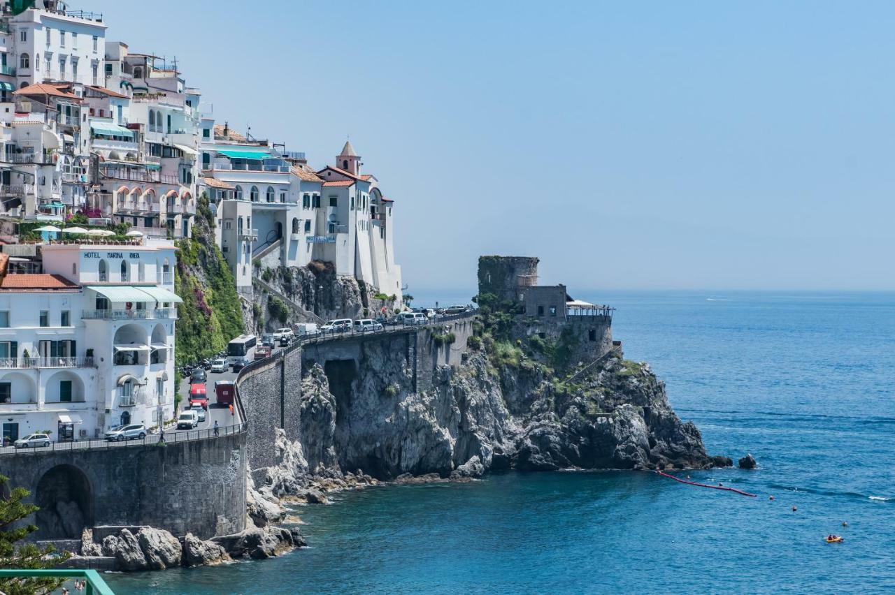 Suite Picasso Амальфи Экстерьер фото