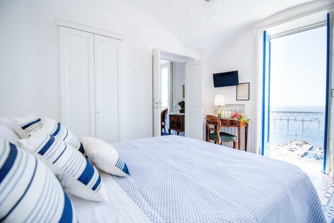Suite Picasso Амальфи Экстерьер фото